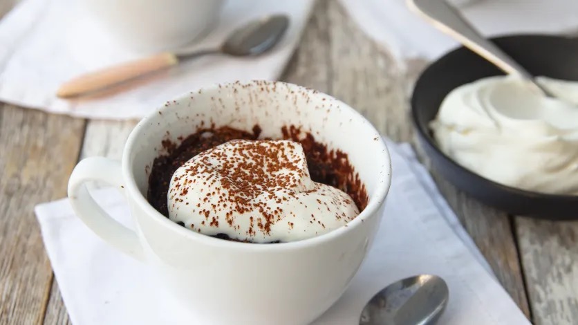 https://www.zeste.ca/recettes/gateau-au-chocolat-dans-une-tasse